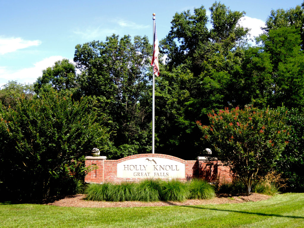 Holly Knoll I Amberwoods Homeowners Association